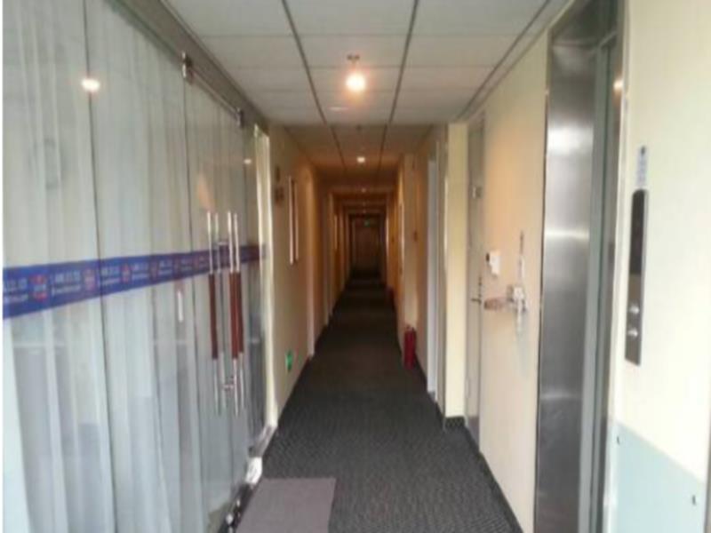Hanting Hotel Yibin Zhongshan Street Exterior photo